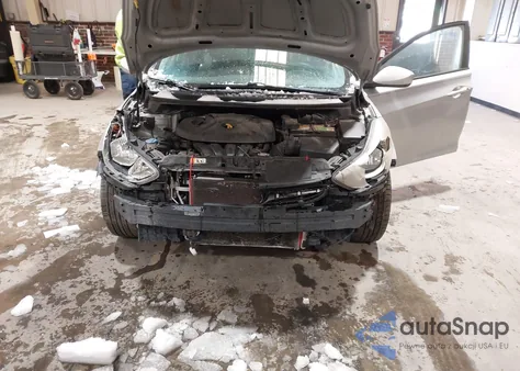 2014 Hyundai Elantra Se z USA, uszkodzony, nr VIN 5NPDH4AE5EH518577